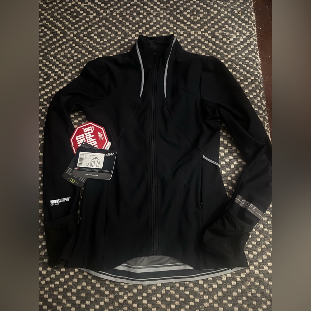 Gore Running Wear Women's Lady Air SO Shirt Long Jacket in black, XS